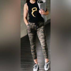 Sale! 🔥Zyia  camo joggers 🌙